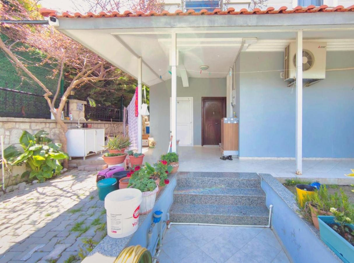 Bed and Breakfast Enjoy The Çeşme Exterior foto